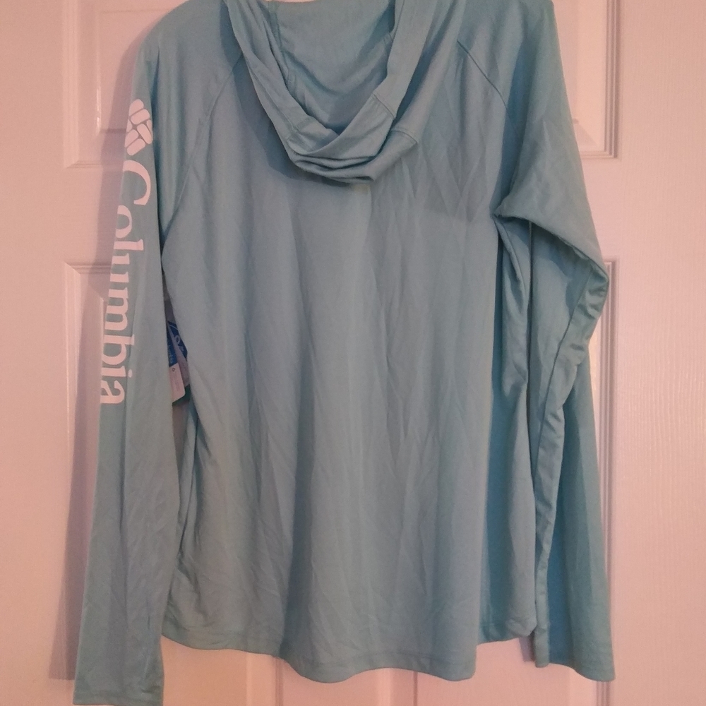 Columbia Light Weight Hoodie NWT